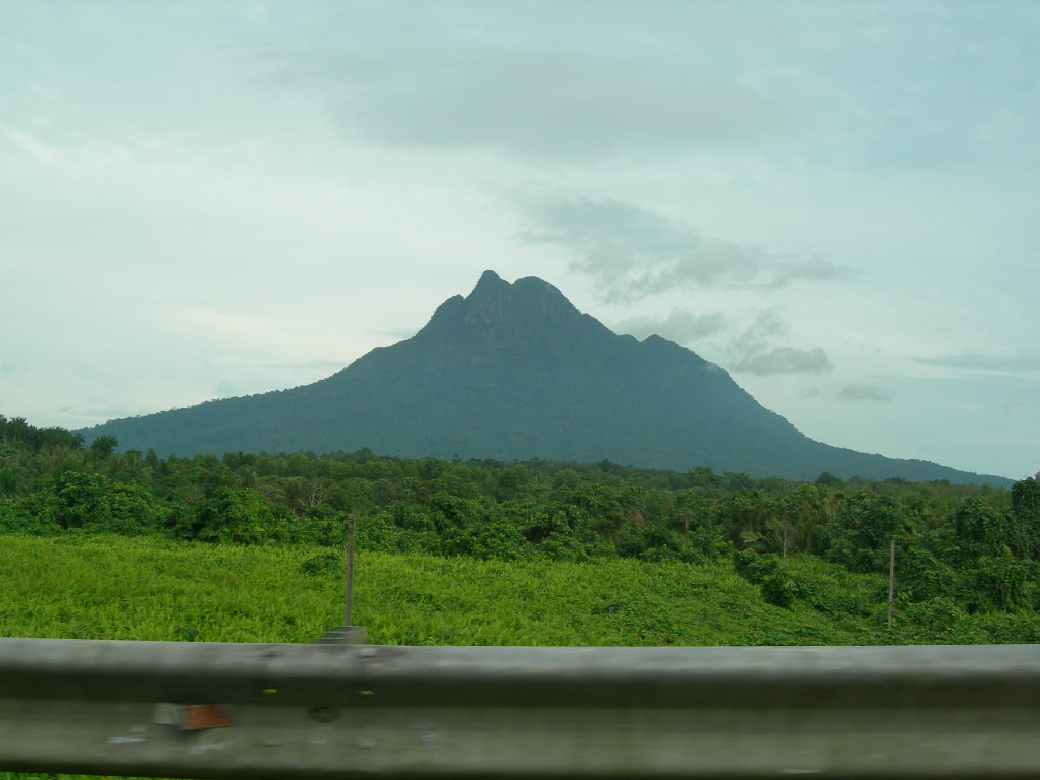 Gunung Santubong
